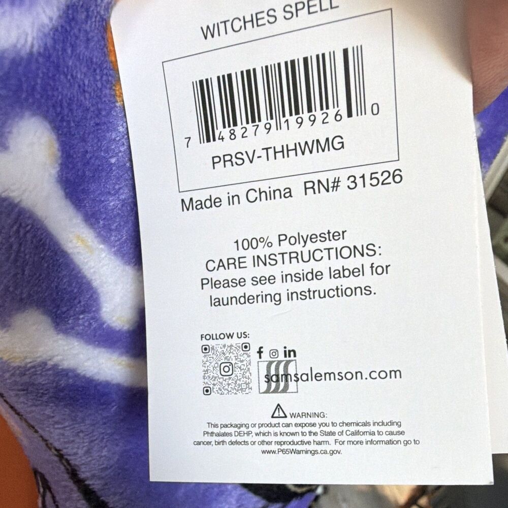 poshhome Shiny Velvet Throw Blanket 50" x 60" Halloween "Witches Spell" Purple - Picture 4 of 6